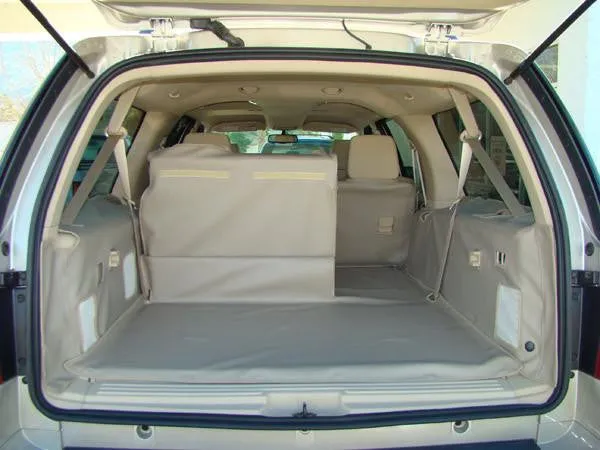 2018-2020 Cadillac Escalade Esv Ultimate Pet Liner