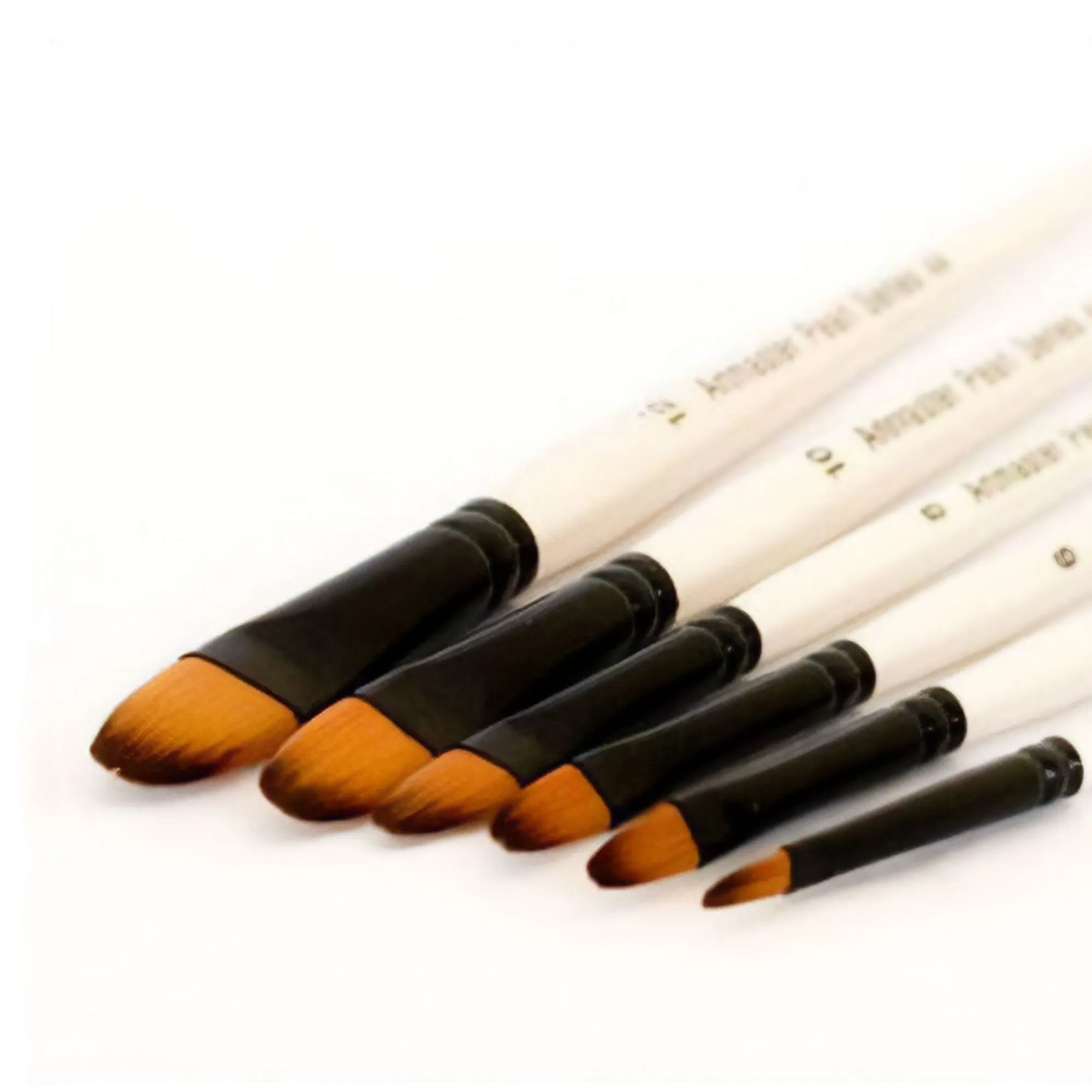 Artmaster Pearl Brush Filbert Series 44