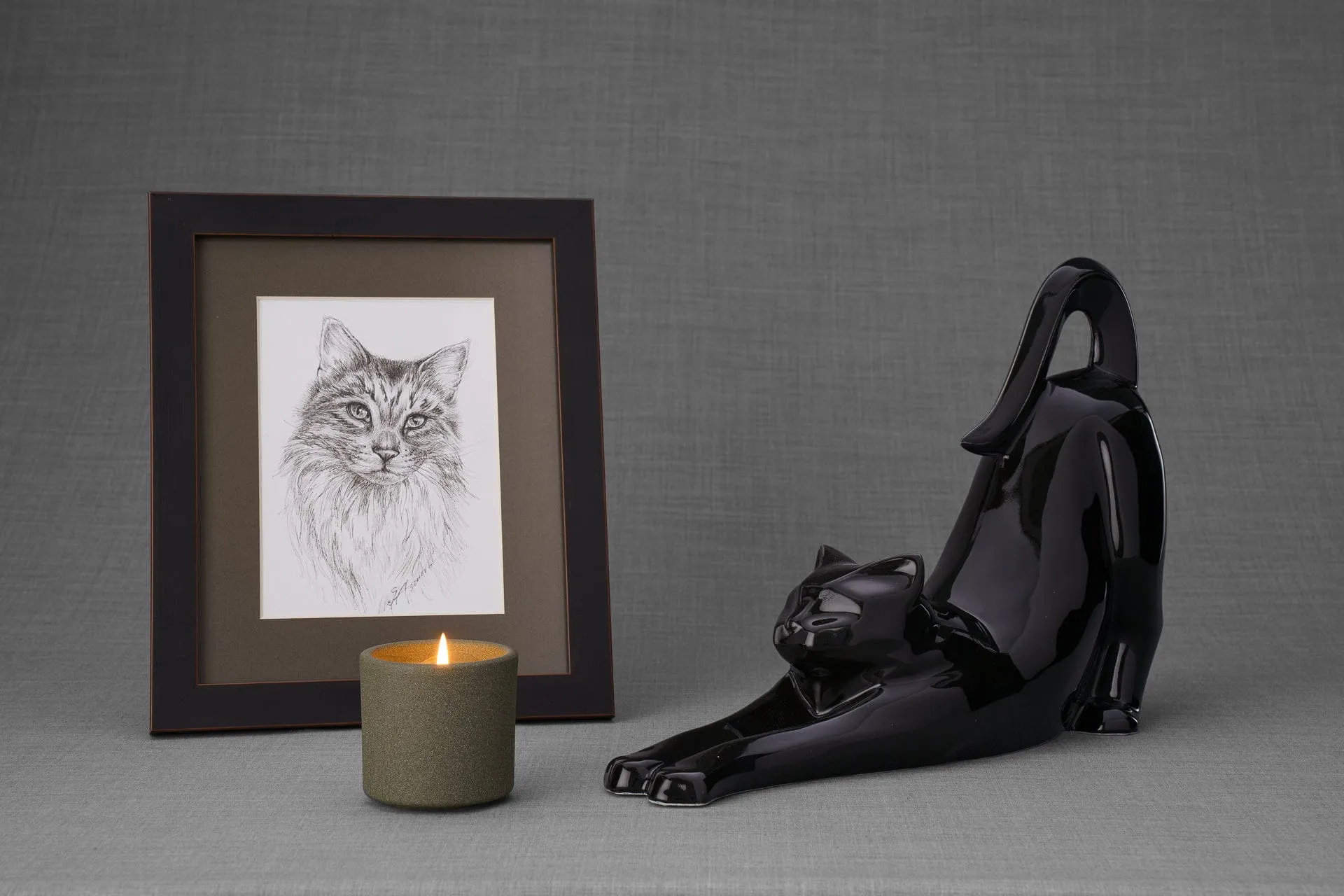 Grace Memorial Bundle - 4 Pieces - Portrait | Urn | Nameplate Holder | Scented Candle
