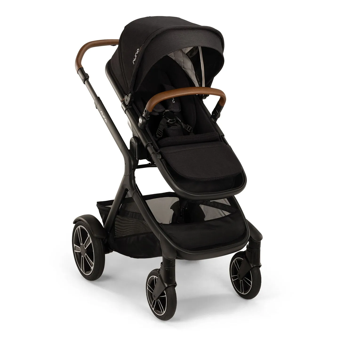 PIPA urbn   DEMI Next Travel System by Nuna
