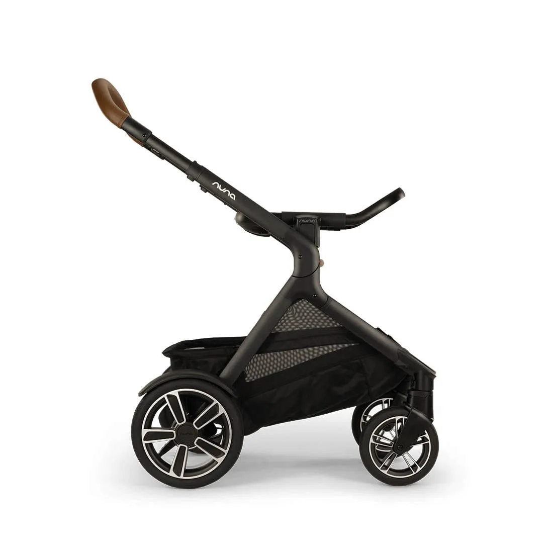 PIPA urbn   DEMI Next Travel System by Nuna