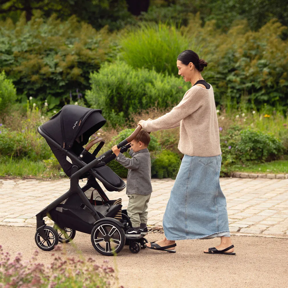 PIPA urbn   DEMI Next Travel System by Nuna
