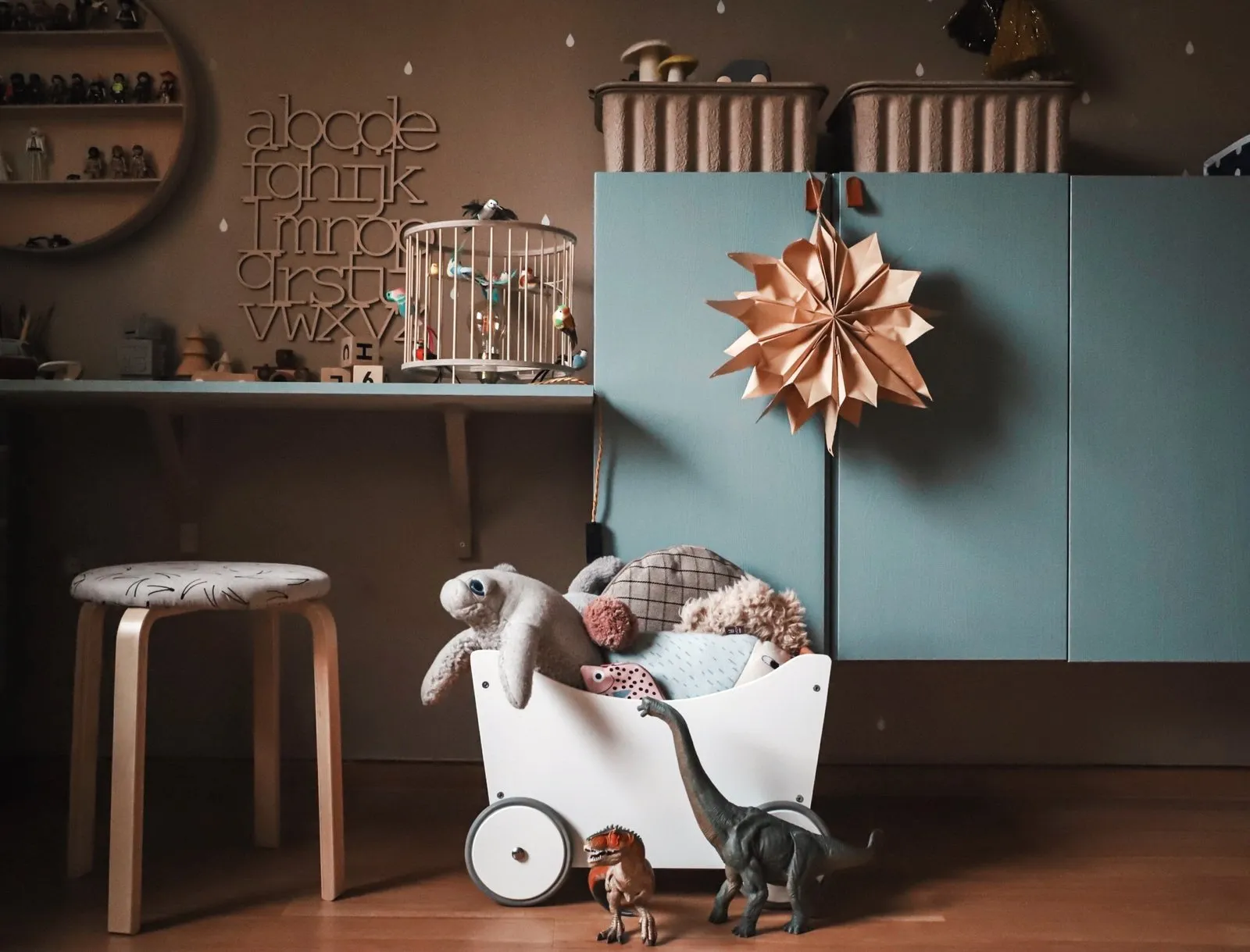 Toybox & Walker